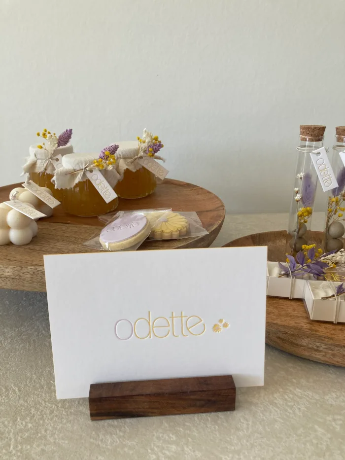 Geboorteconcept Odette